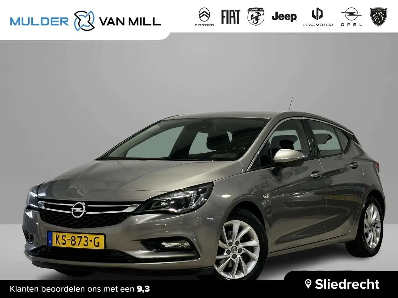 Photo 1 : Opel Astra 2016 Petrol