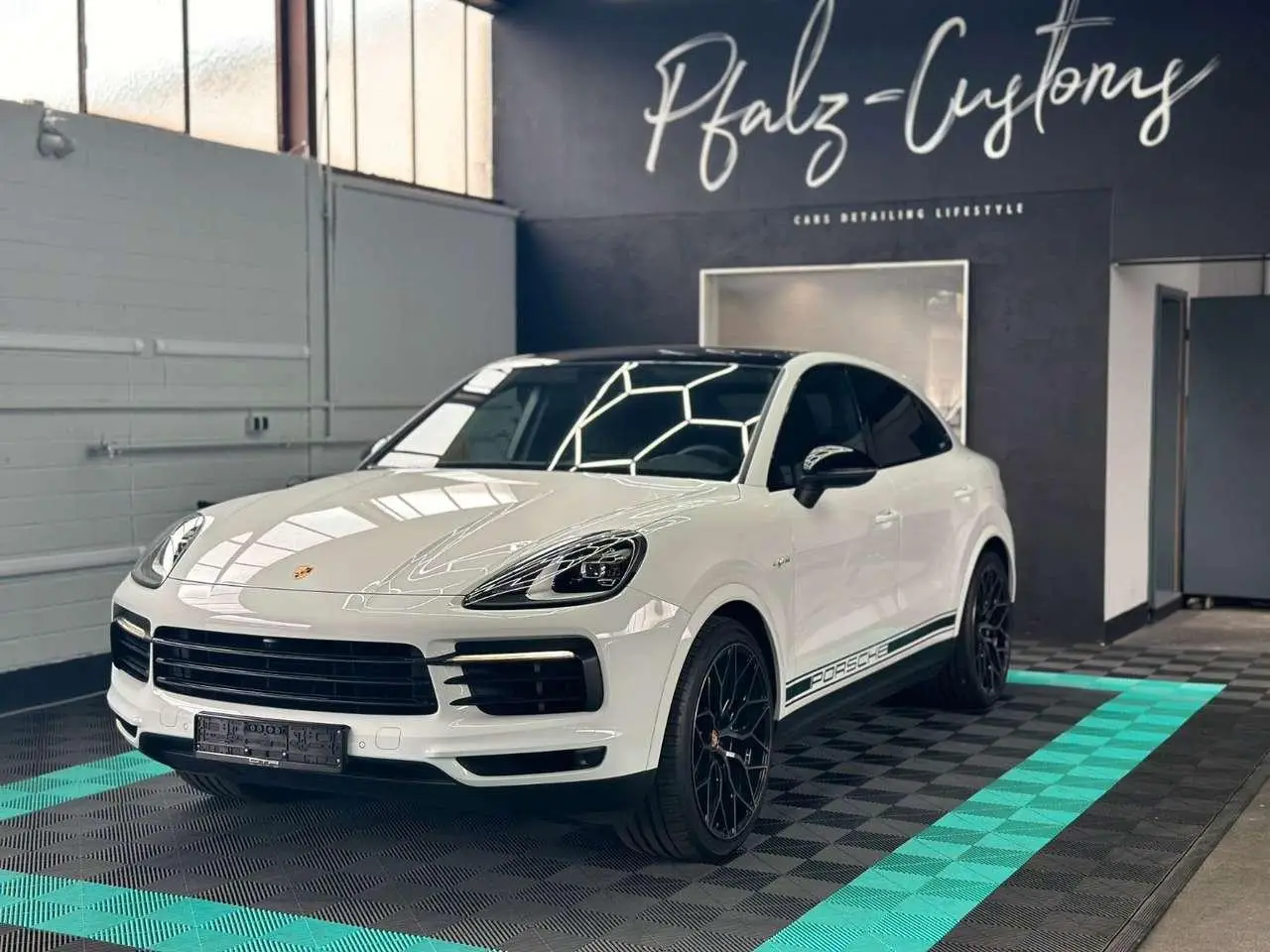 Photo 1 : Porsche Cayenne 2021 Hybride