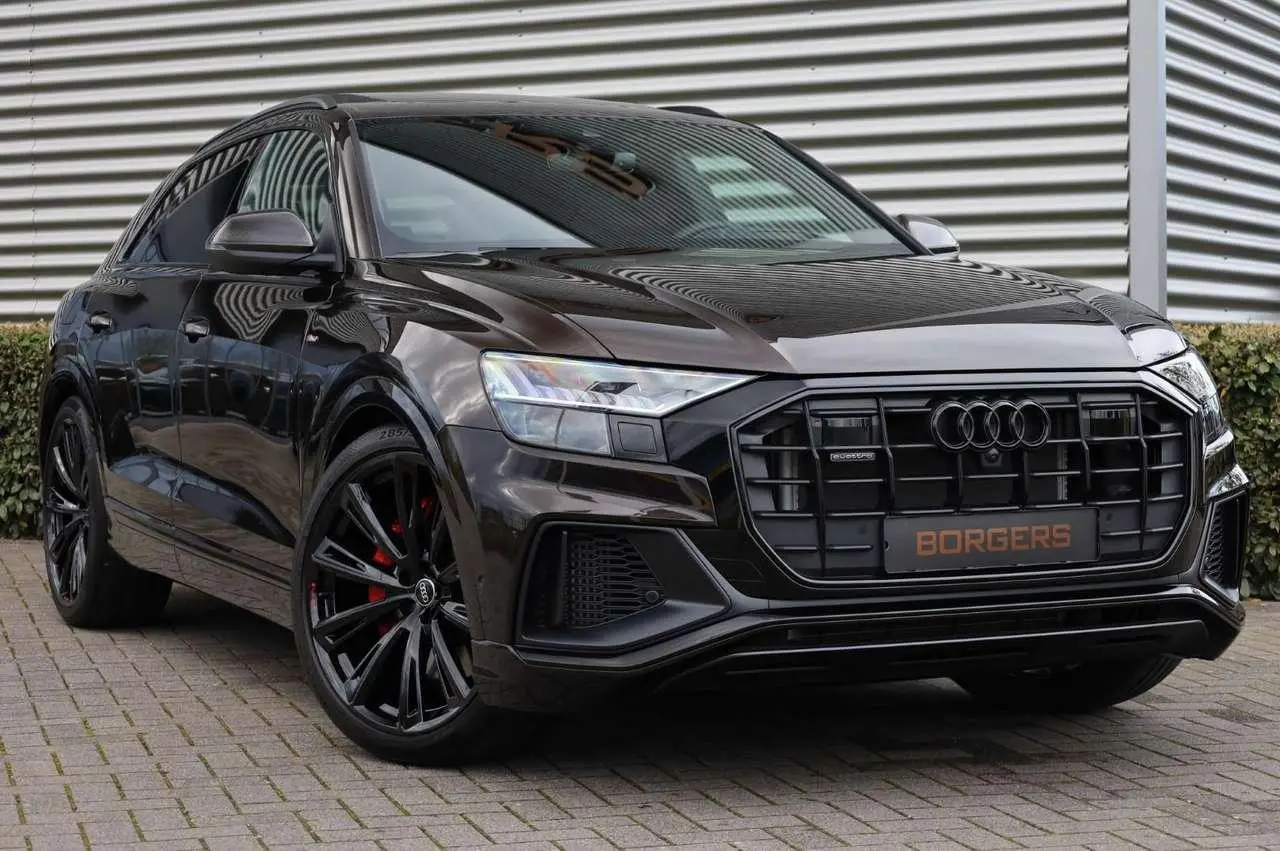 Photo 1 : Audi Q8 2023 Hybrid