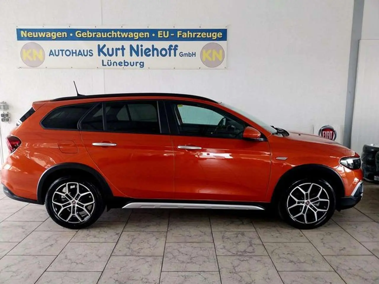 Photo 1 : Fiat Tipo 2023 Petrol