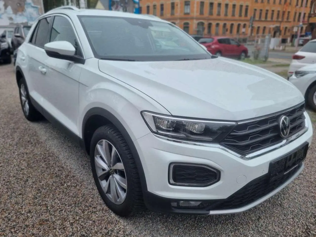 Photo 1 : Volkswagen T-roc 2022 Essence