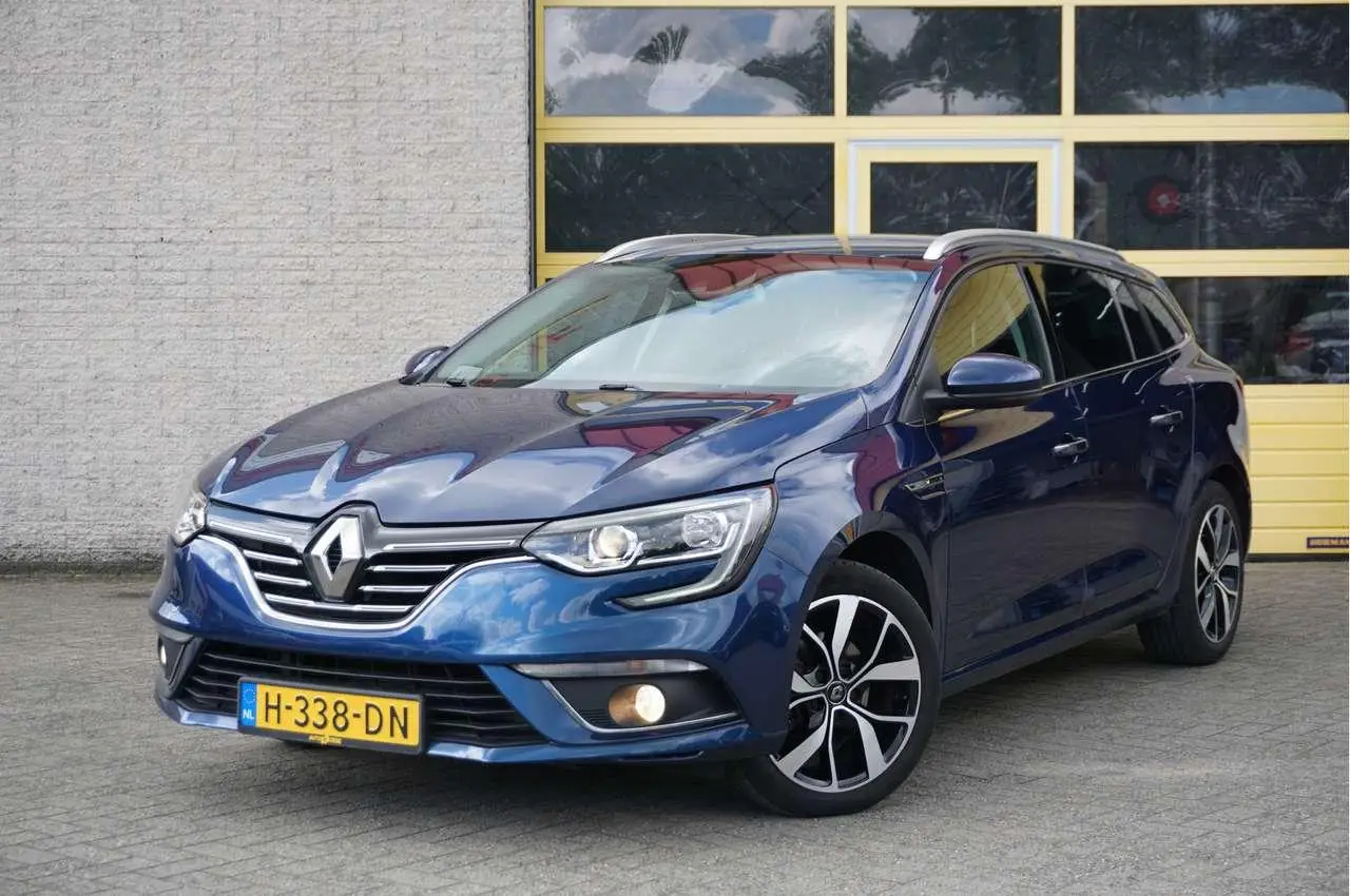 Photo 1 : Renault Megane 2020 Essence