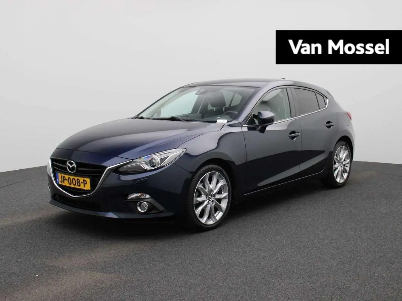 Photo 1 : Mazda 3 2016 Petrol