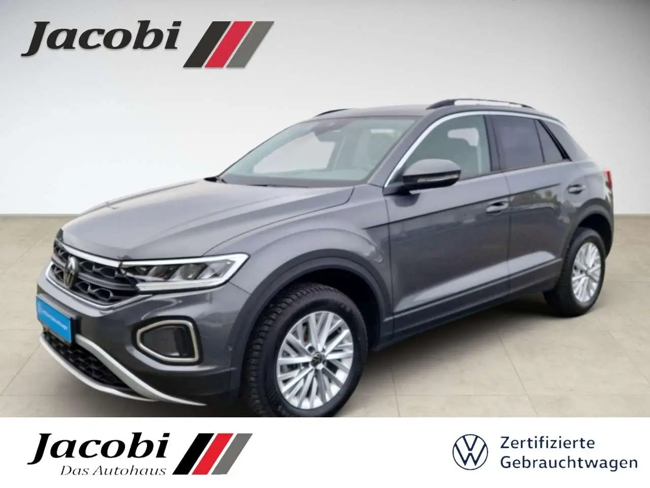 Photo 1 : Volkswagen T-roc 2023 Essence