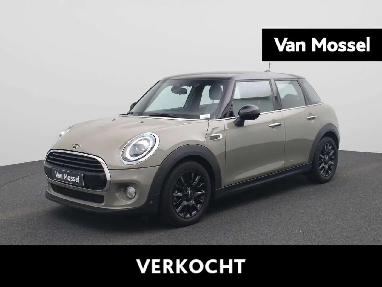 Photo 1 : Mini Cooper 2019 Petrol