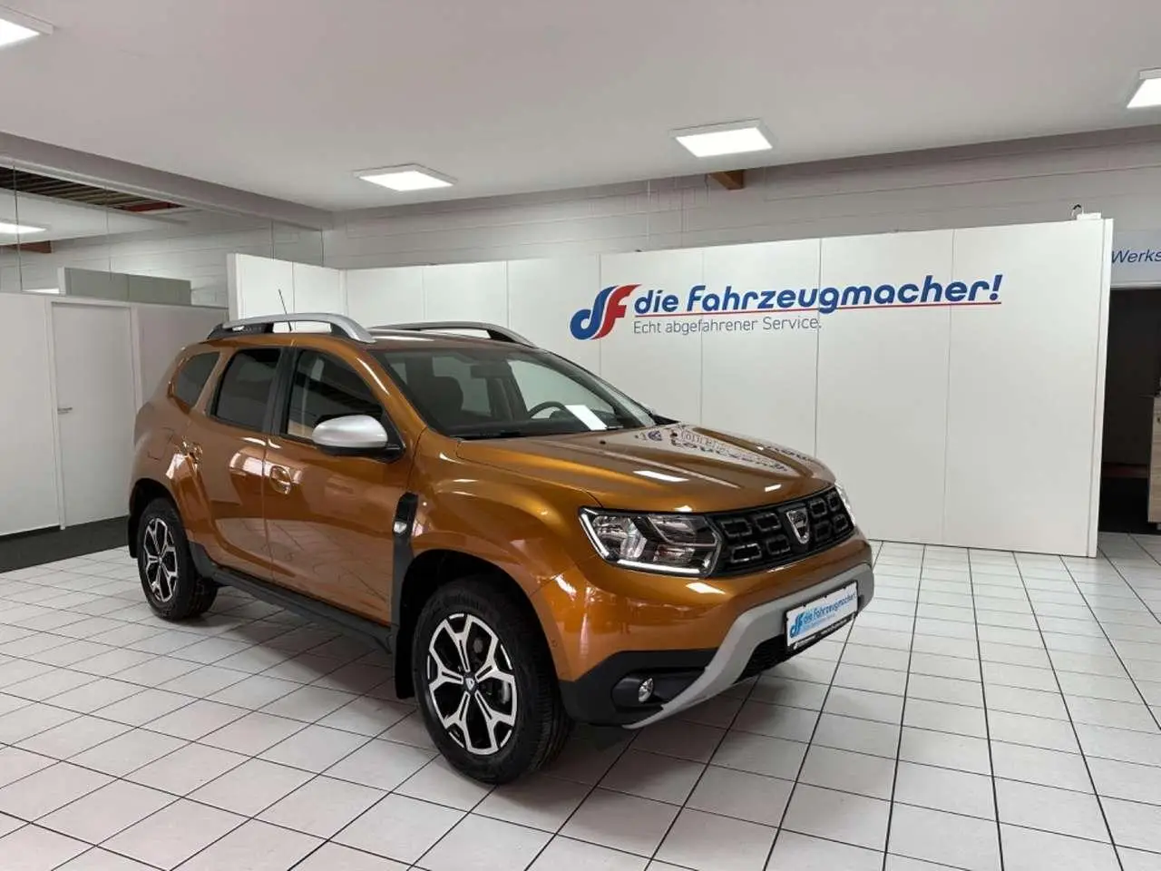 Photo 1 : Dacia Duster 2021 Essence