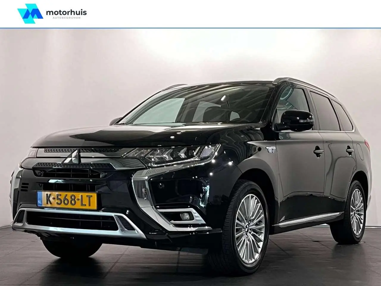 Photo 1 : Mitsubishi Outlander 2021 Hybrid