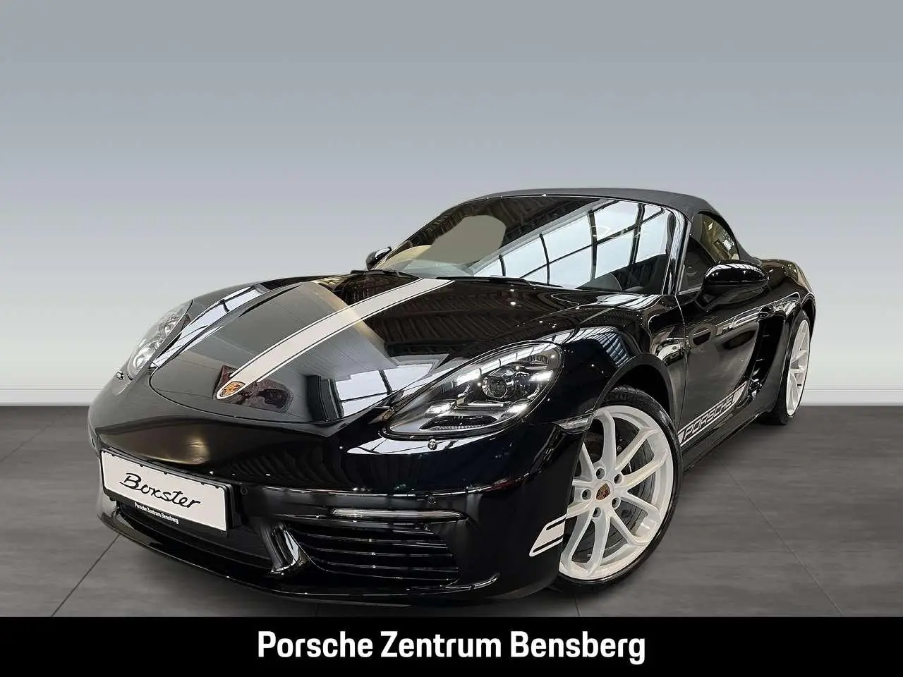 Photo 1 : Porsche Boxster 2024 Essence