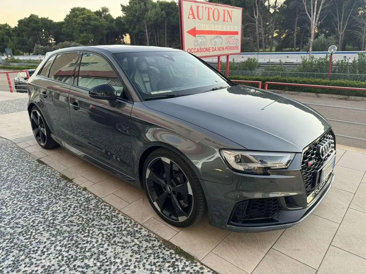 Photo 1 : Audi Rs3 2019 Petrol