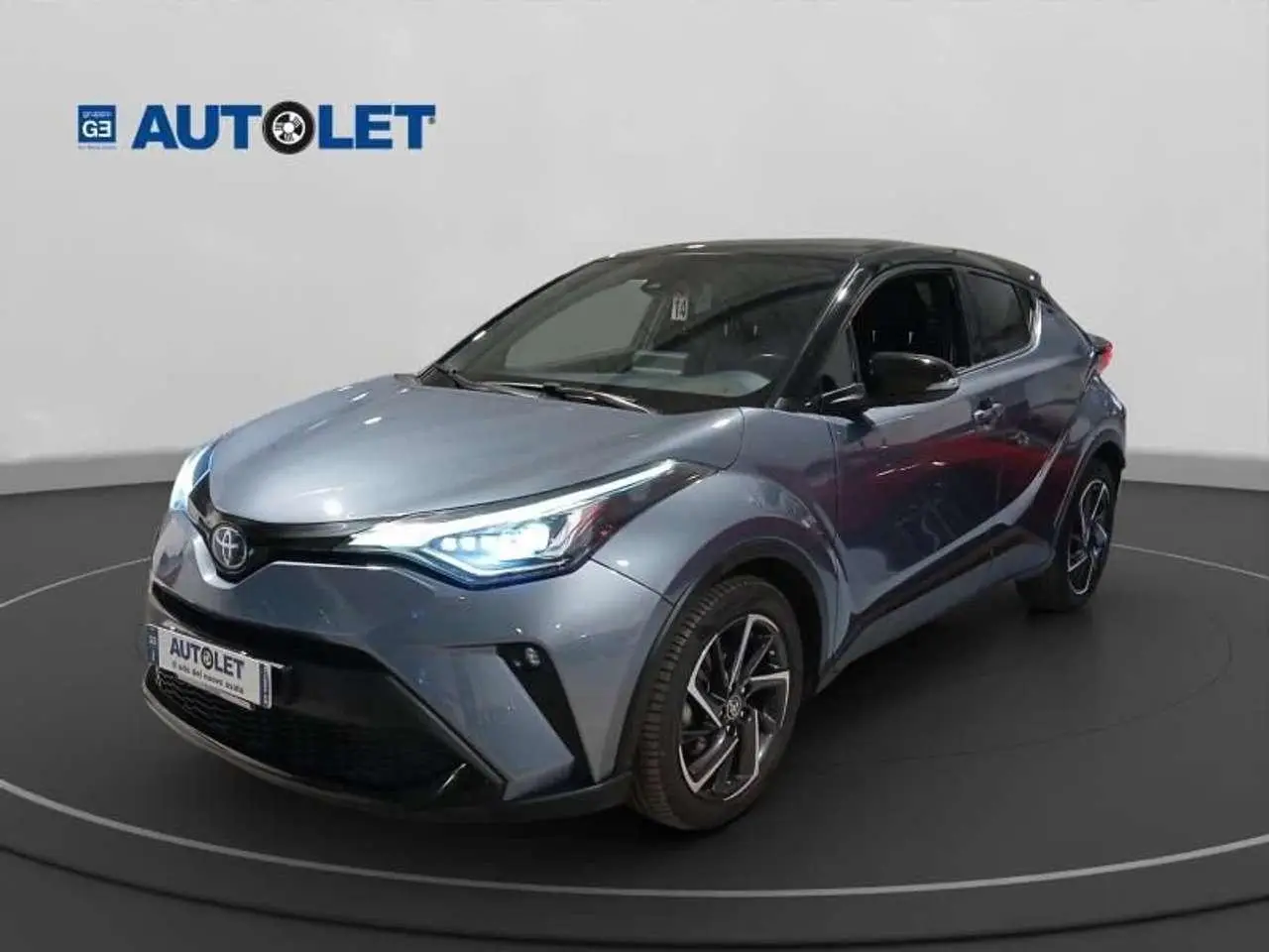 Photo 1 : Toyota C-hr 2020 Hybride