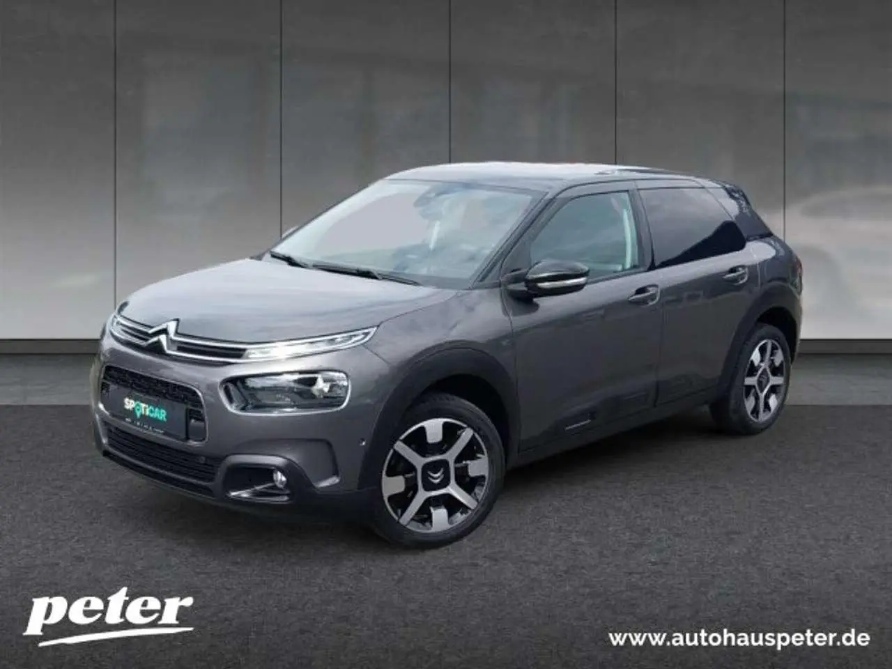 Photo 1 : Citroen C4 2020 Petrol