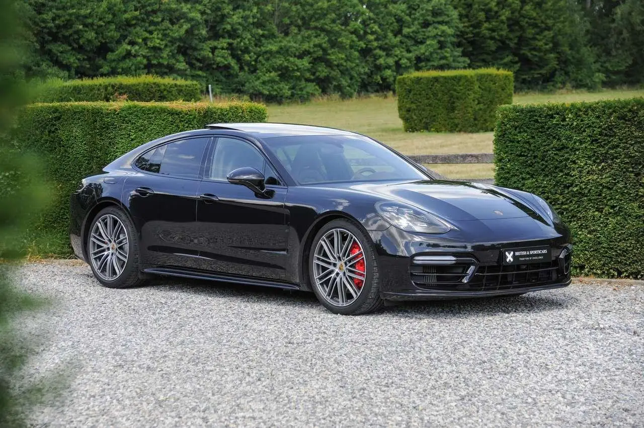 Photo 1 : Porsche Panamera 2019 Essence