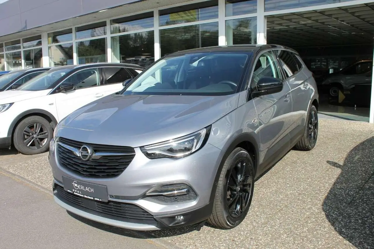 Photo 1 : Opel Grandland 2020 Essence