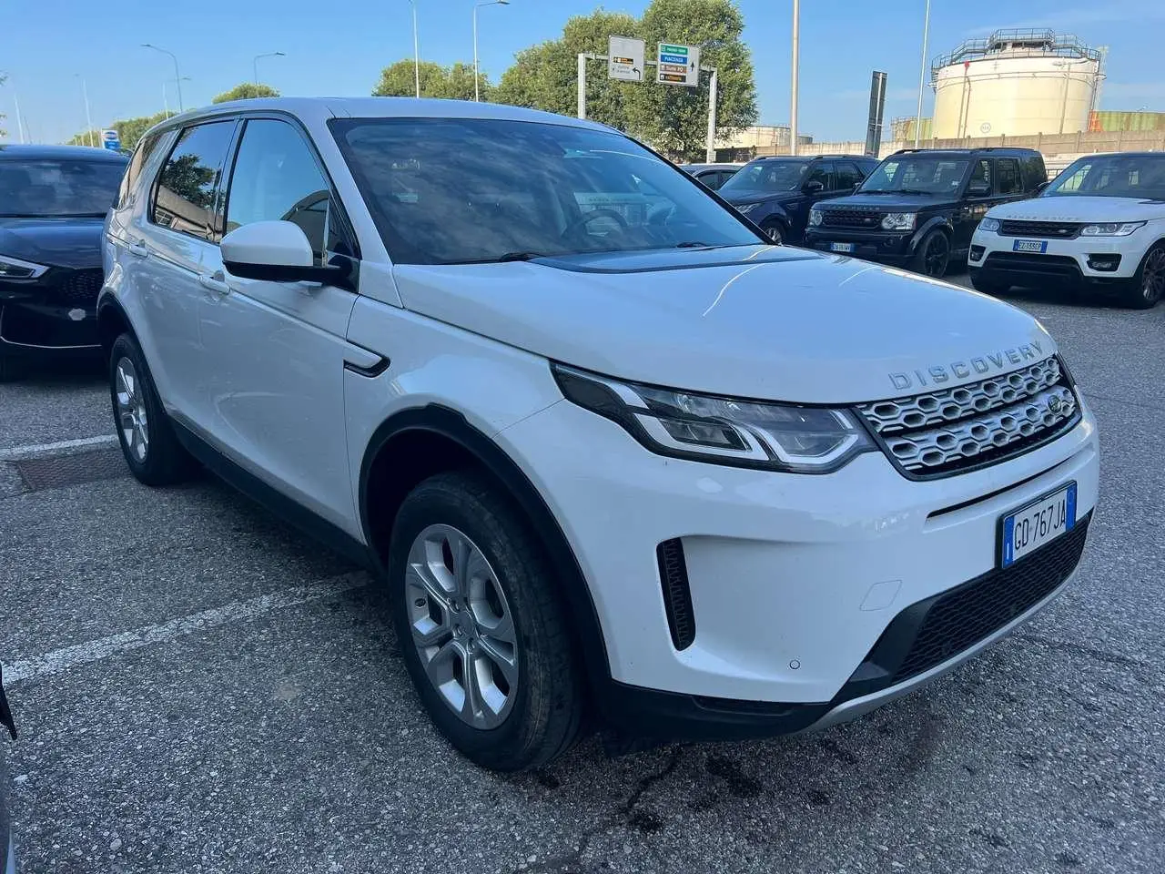 Photo 1 : Land Rover Discovery 2021 Hybrid