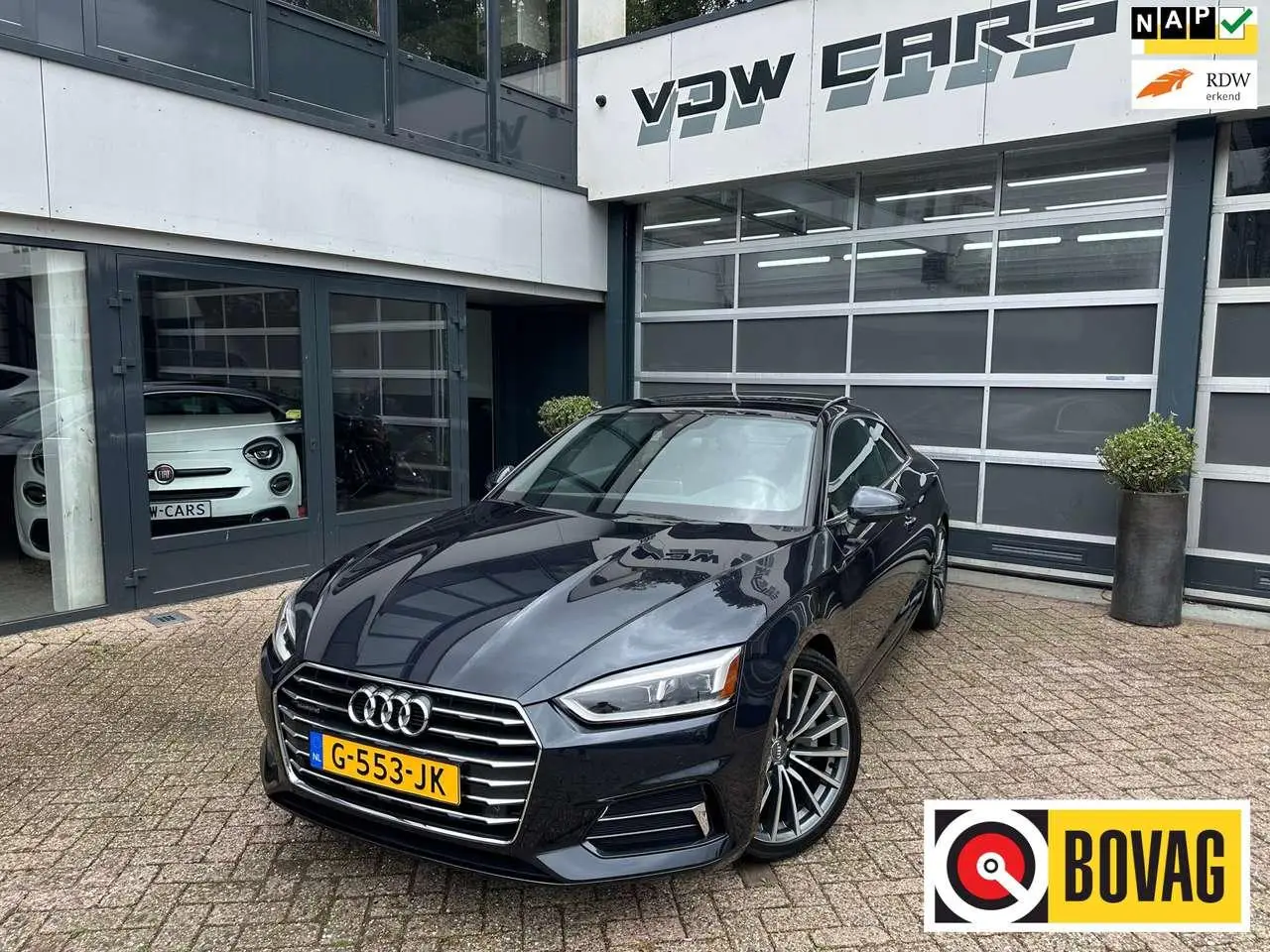 Photo 1 : Audi A5 2017 Petrol