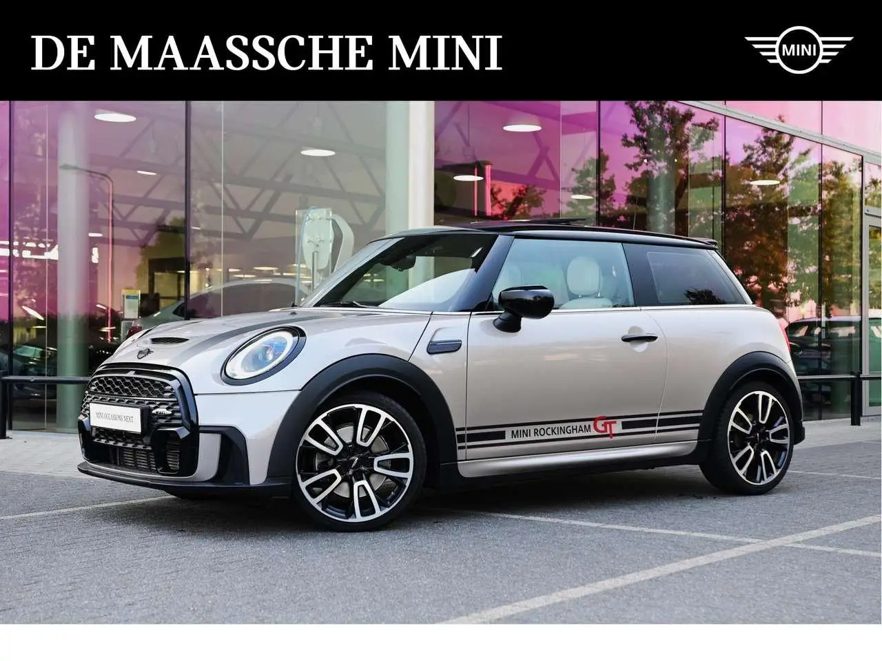 Photo 1 : Mini Cooper 2023 Petrol