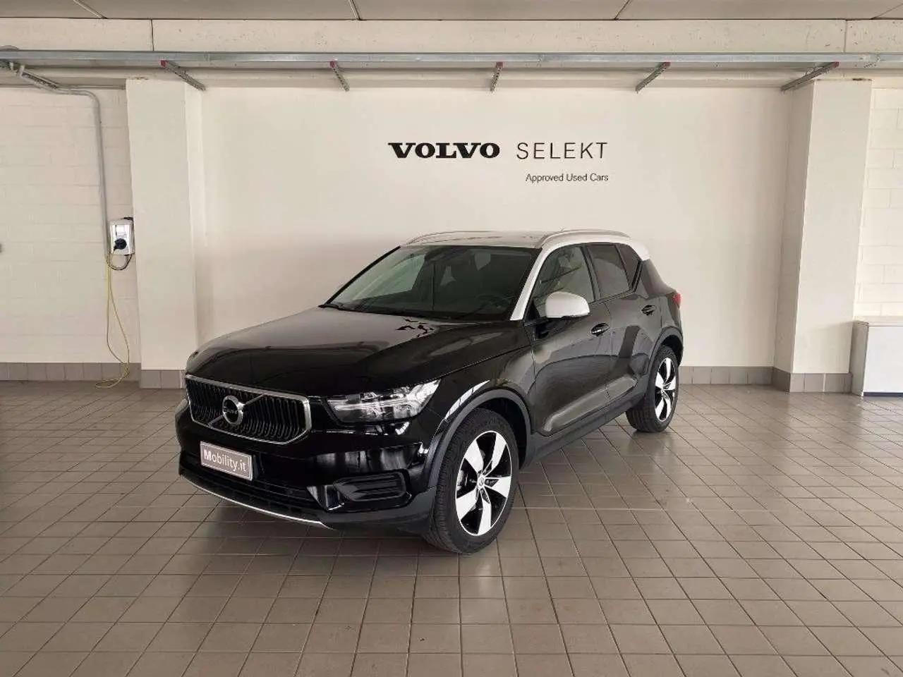 Photo 1 : Volvo Xc40 2019 Petrol