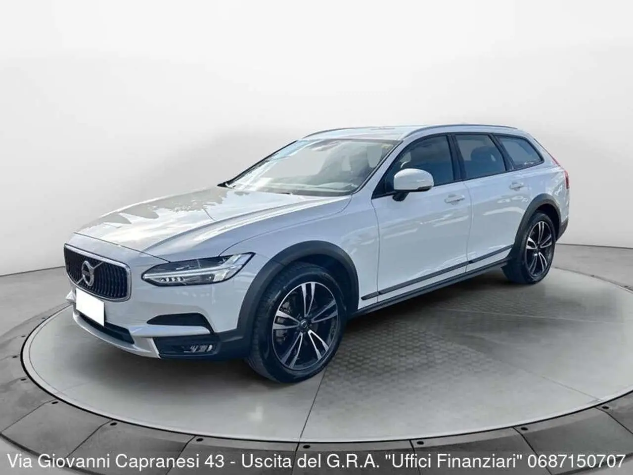 Photo 1 : Volvo V90 2019 Diesel