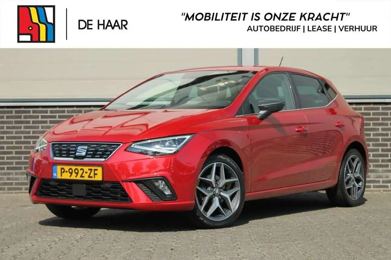 Photo 1 : Seat Ibiza 2021 Petrol