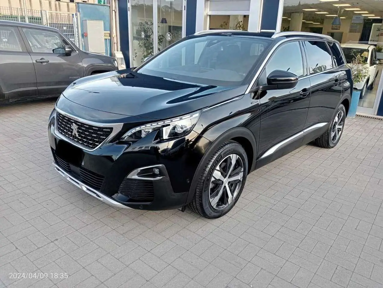 Photo 1 : Peugeot 5008 2020 Diesel