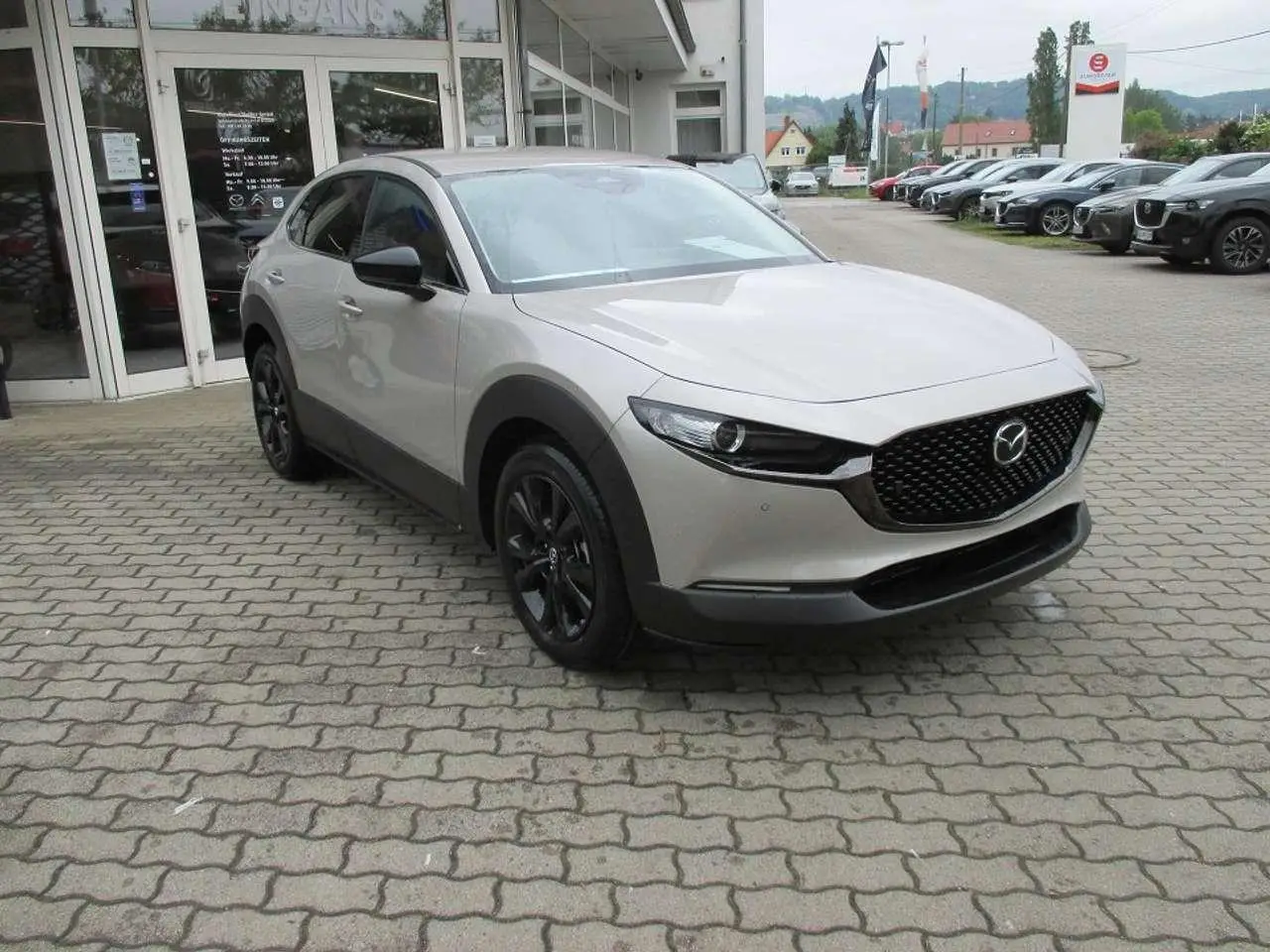 Photo 1 : Mazda Cx-30 2024 Petrol