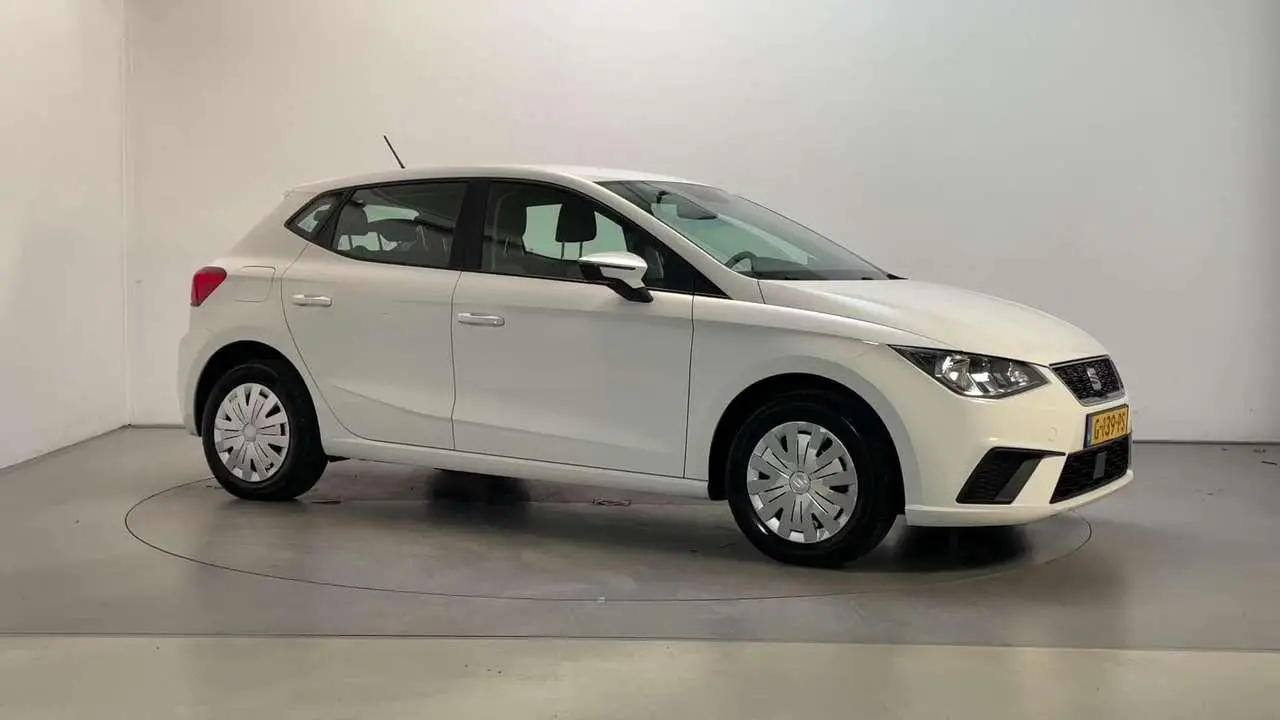 Photo 1 : Seat Ibiza 2019 Petrol