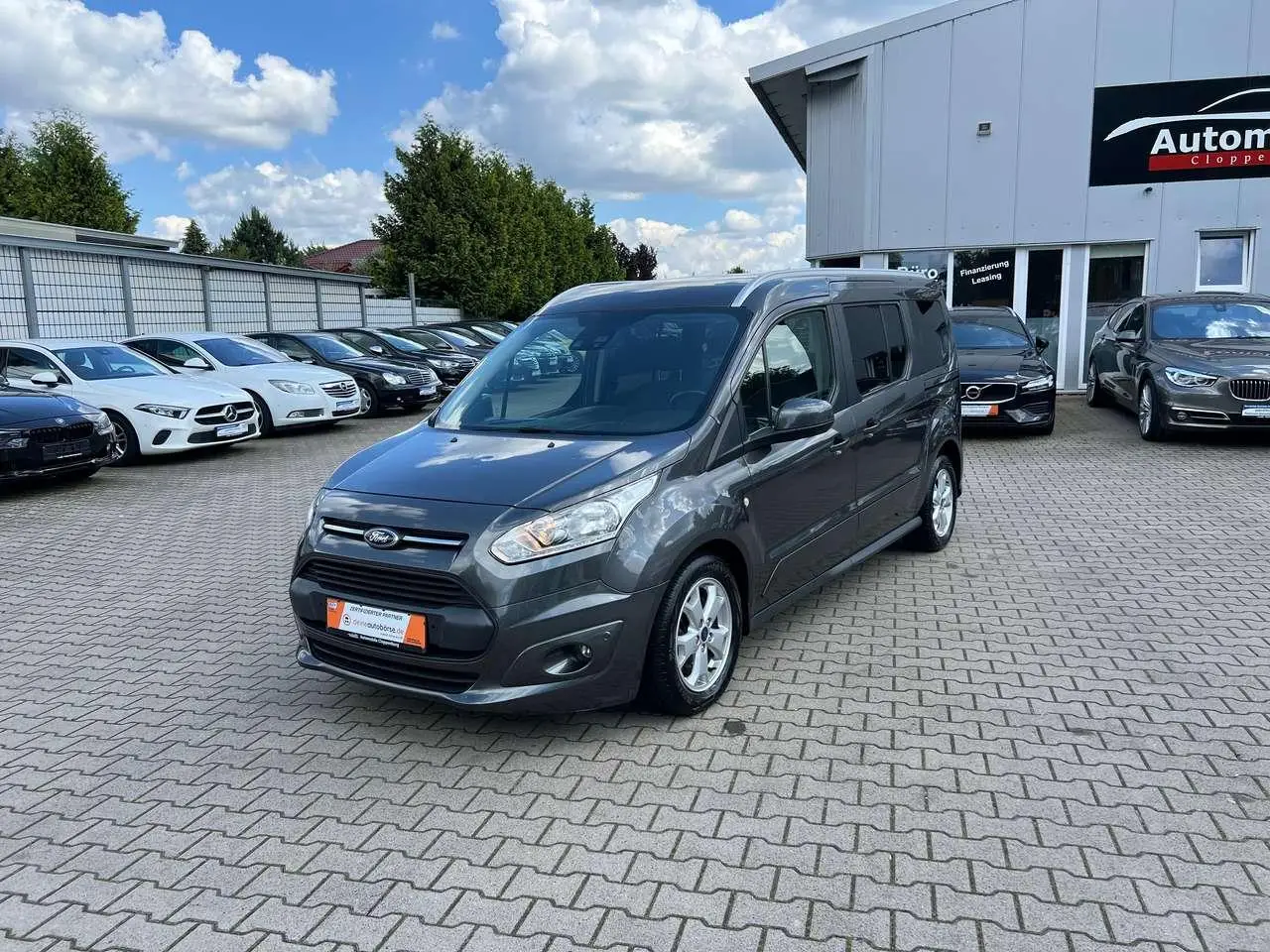 Photo 1 : Ford Grand Tourneo 2016 Diesel