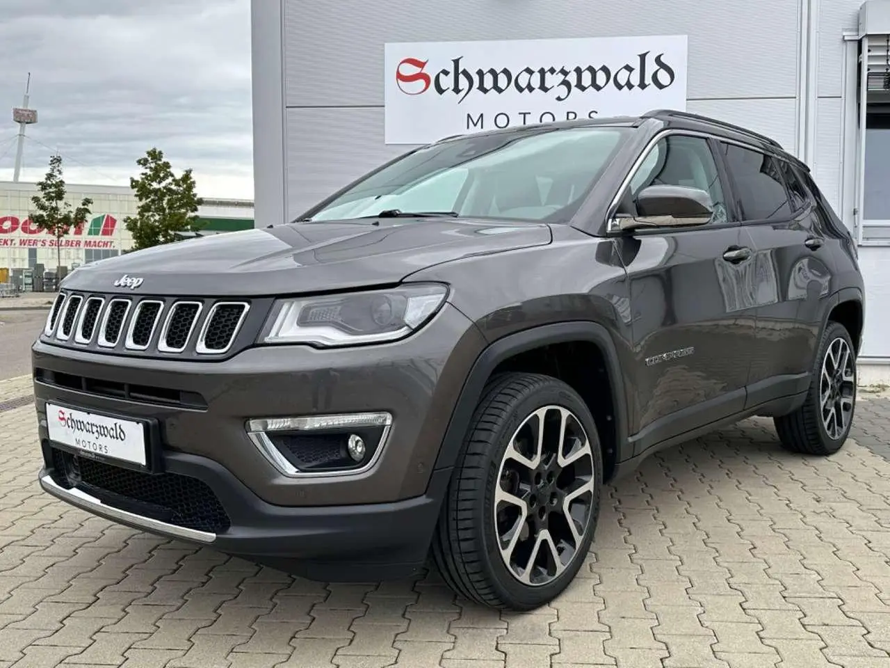 Photo 1 : Jeep Compass 2018 Petrol