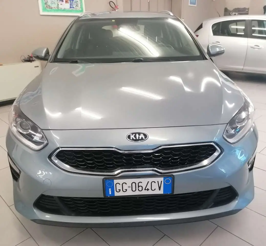 Photo 1 : Kia Ceed 2021 Hybride