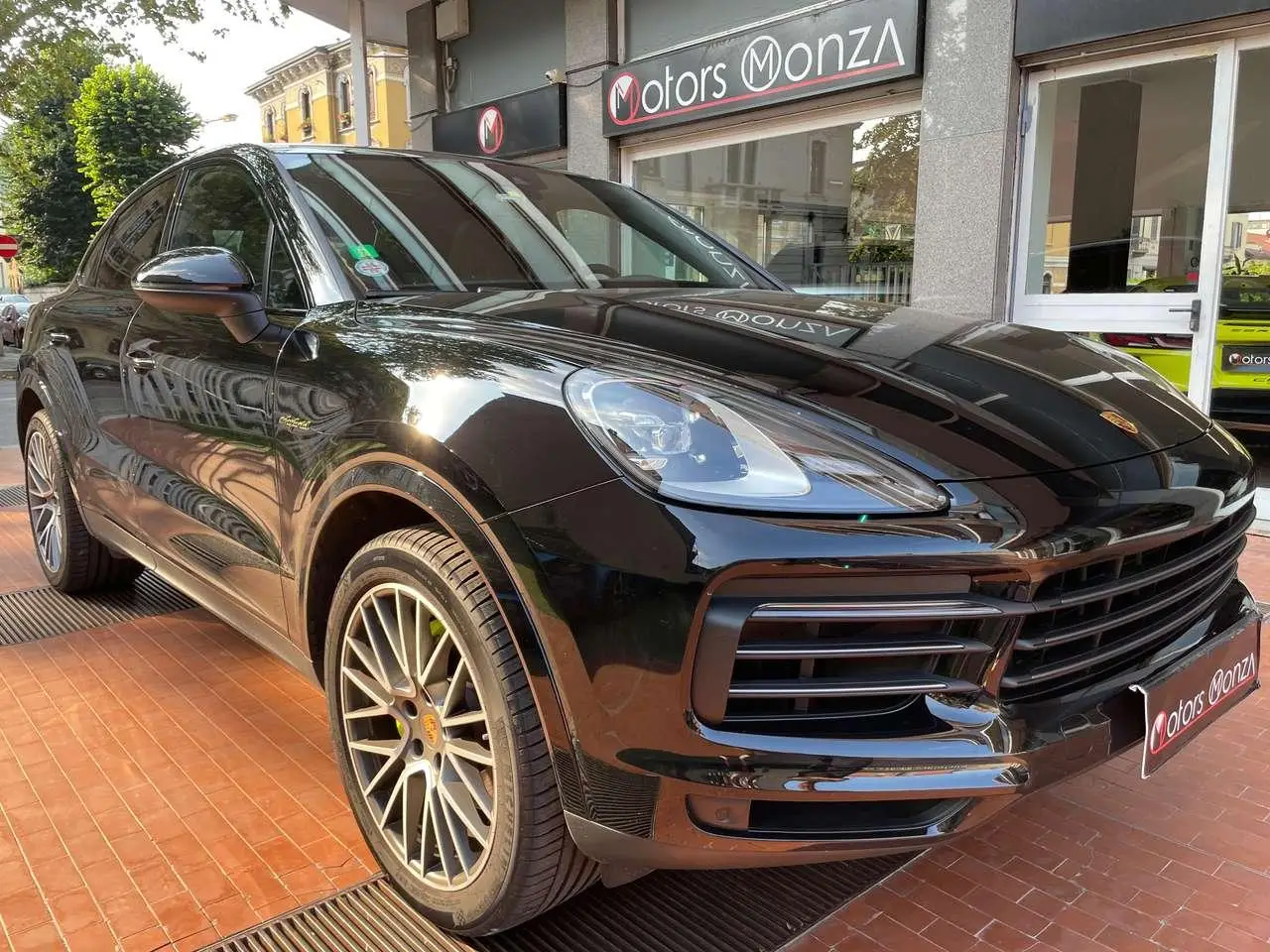 Photo 1 : Porsche Cayenne 2022 Hybrid