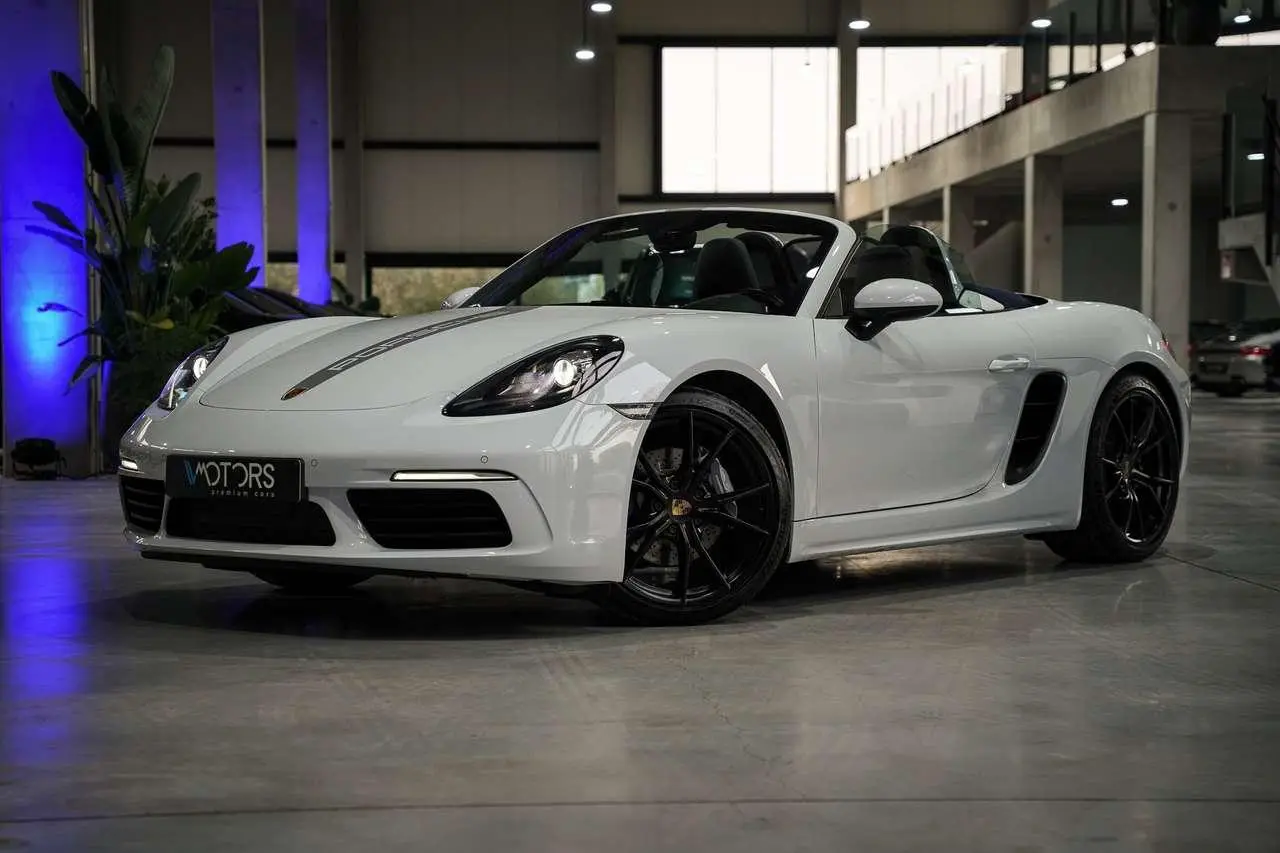 Photo 1 : Porsche Boxster 2021 Essence