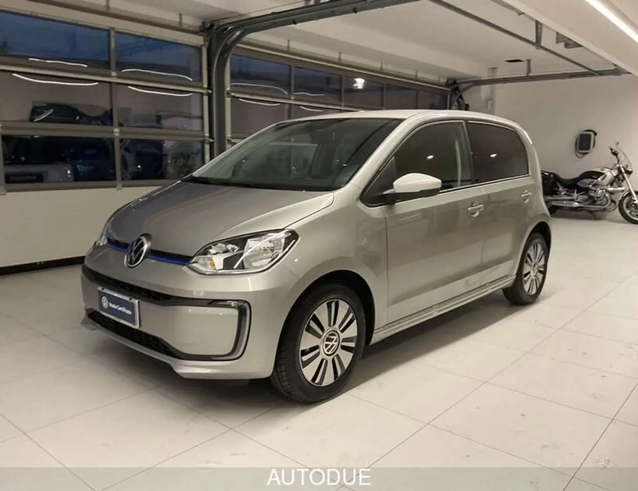 Photo 1 : Volkswagen Up! 2021 Électrique