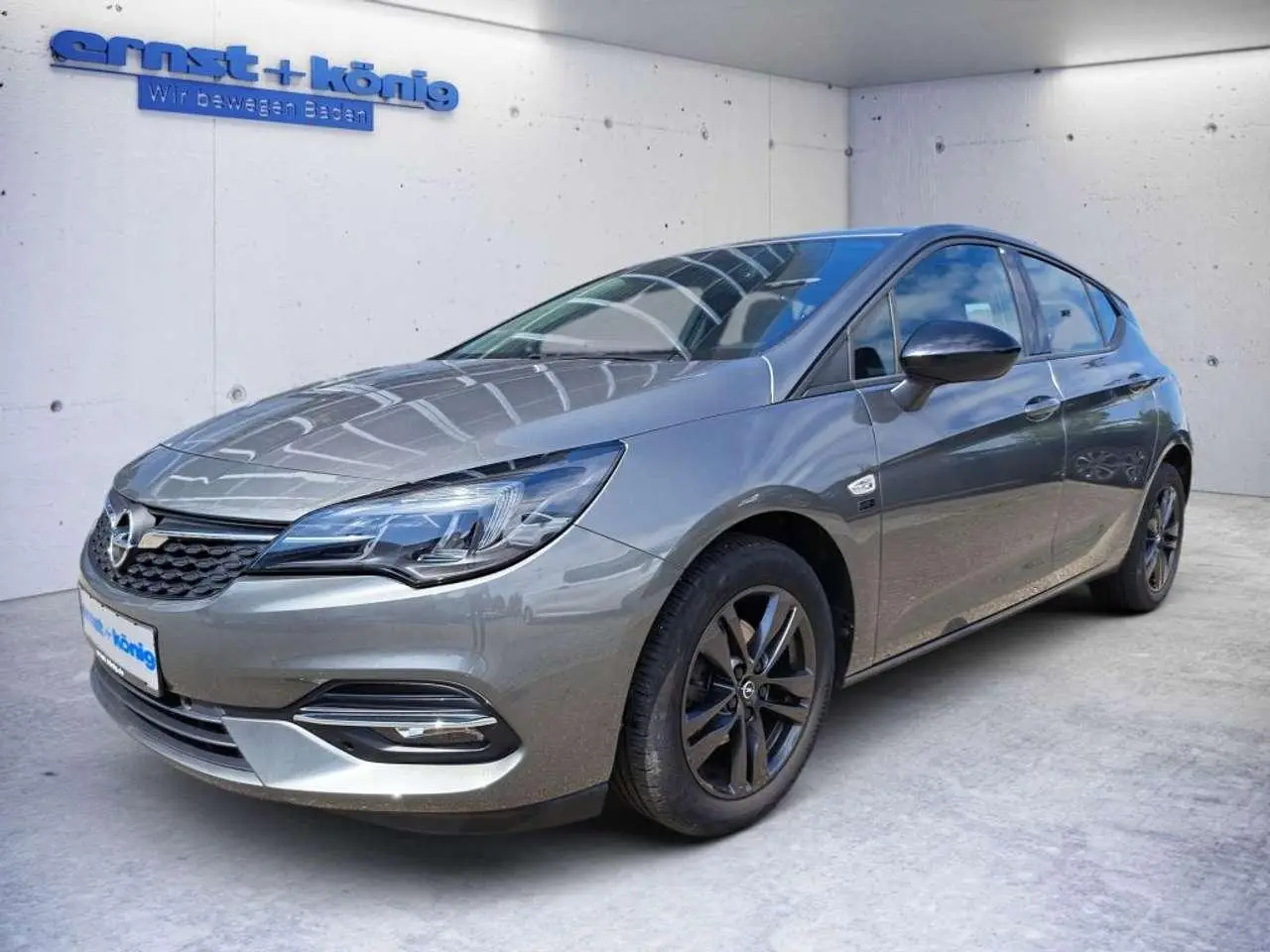 Photo 1 : Opel Astra 2020 Essence