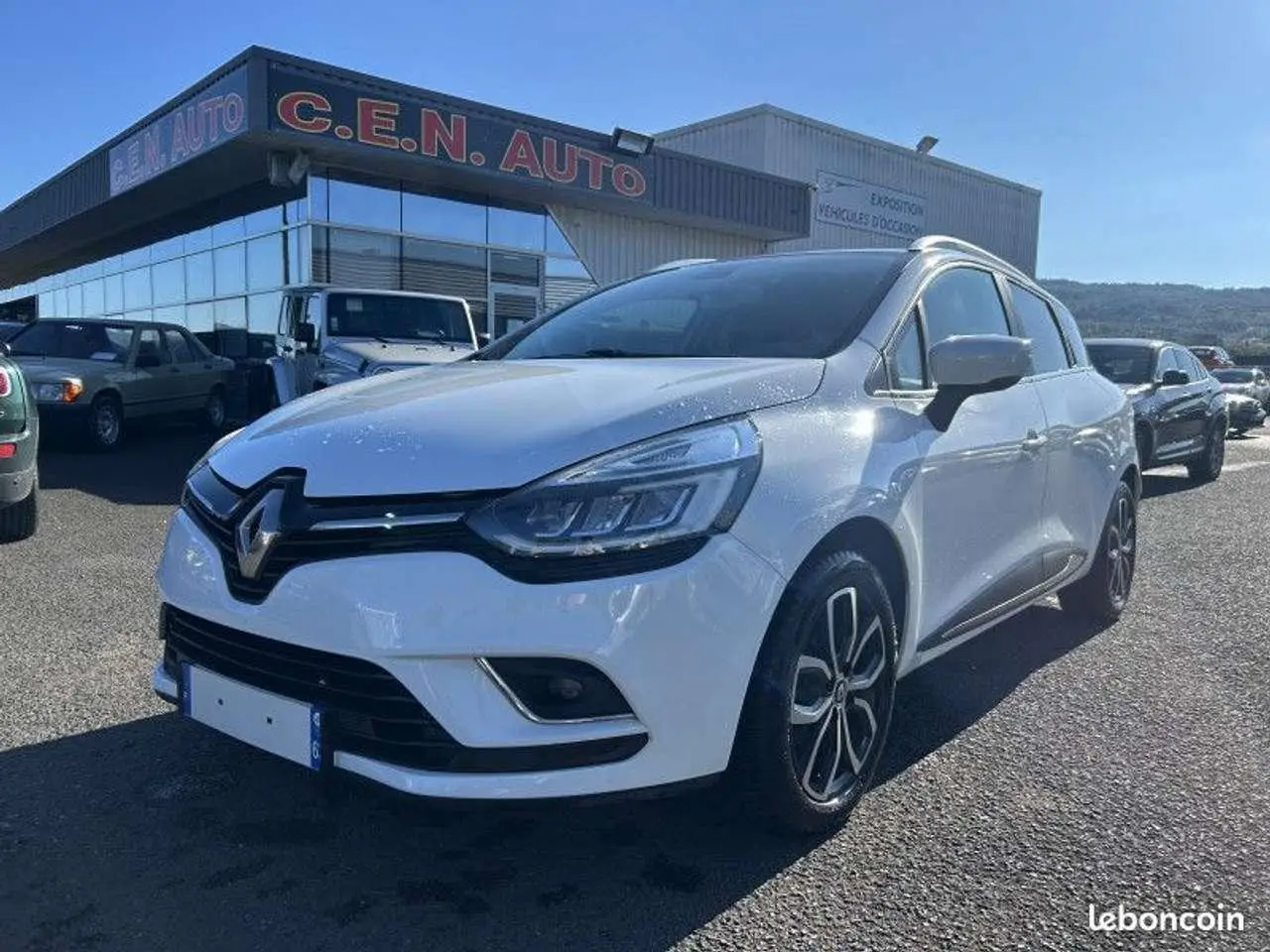 Photo 1 : Renault Clio 2016 Petrol