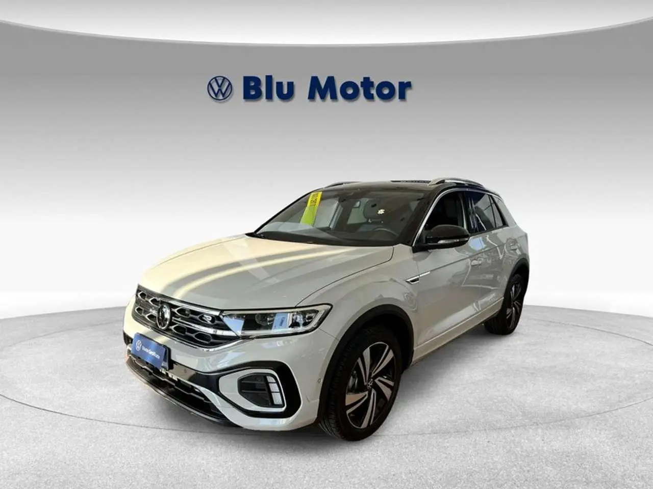 Photo 1 : Volkswagen T-roc 2023 Petrol