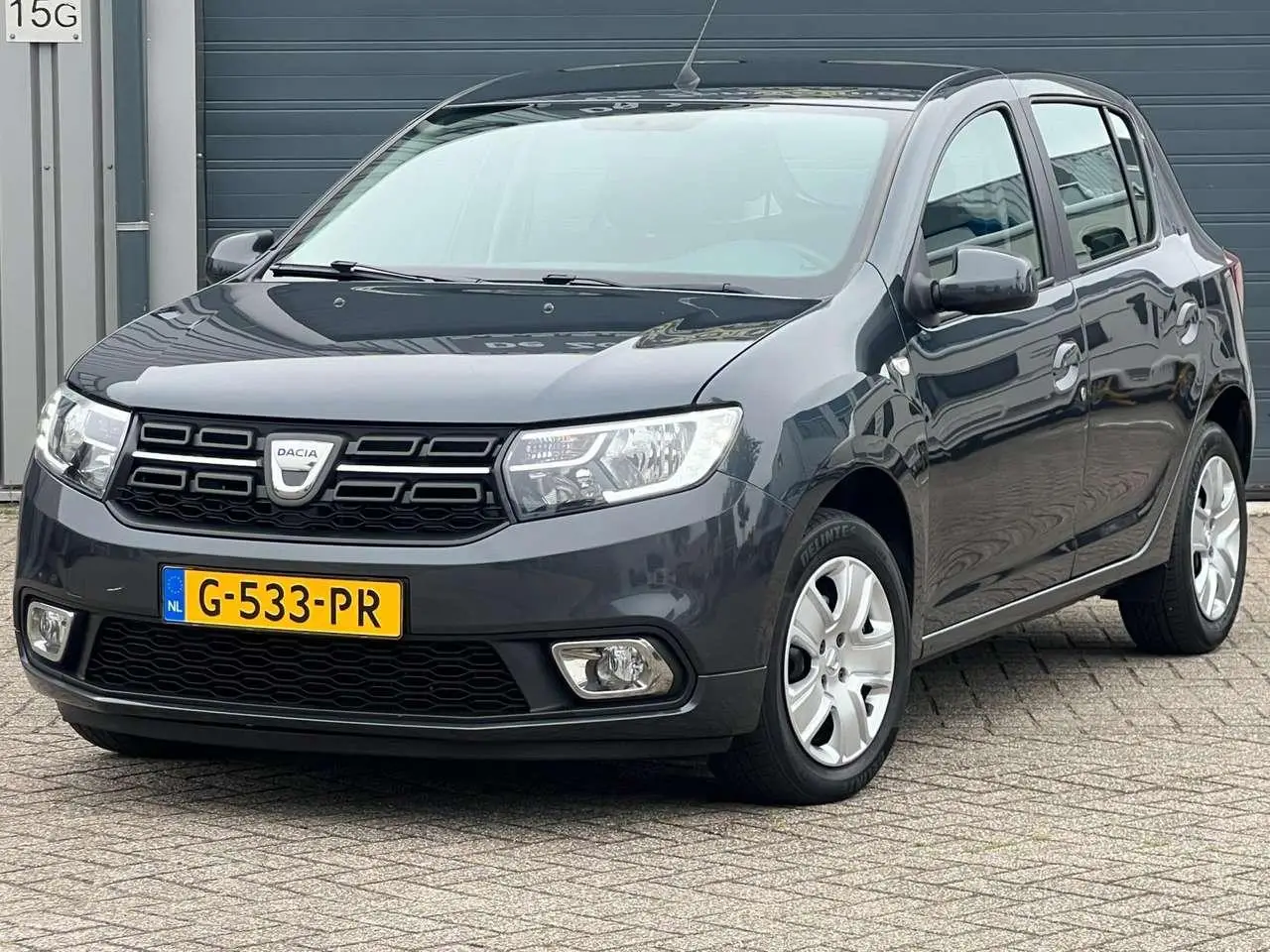 Photo 1 : Dacia Sandero 2019 Petrol