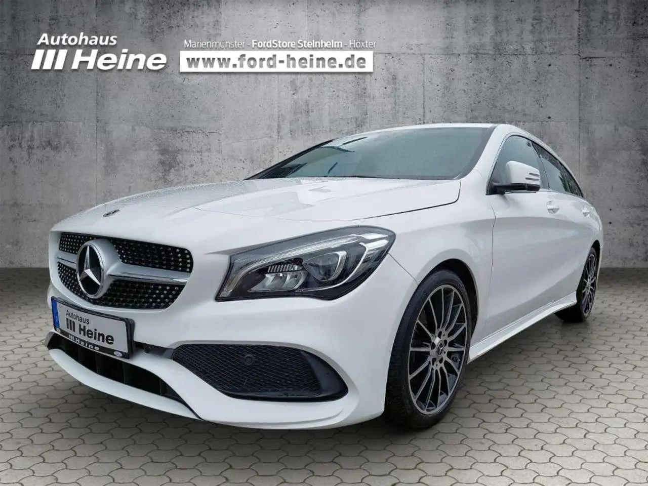 Photo 1 : Mercedes-benz Classe Cla 2018 Petrol