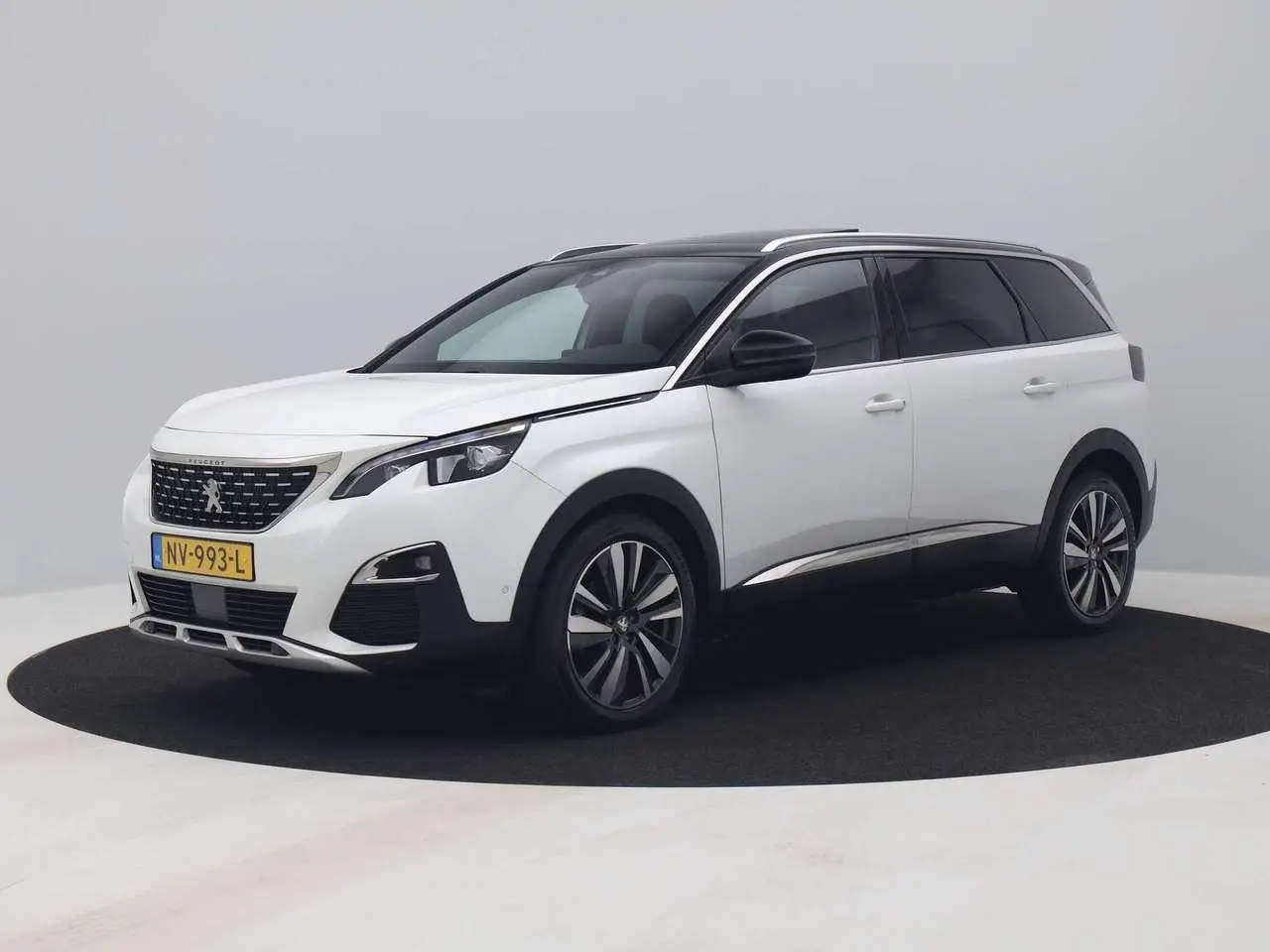 Photo 1 : Peugeot 5008 2017 Essence