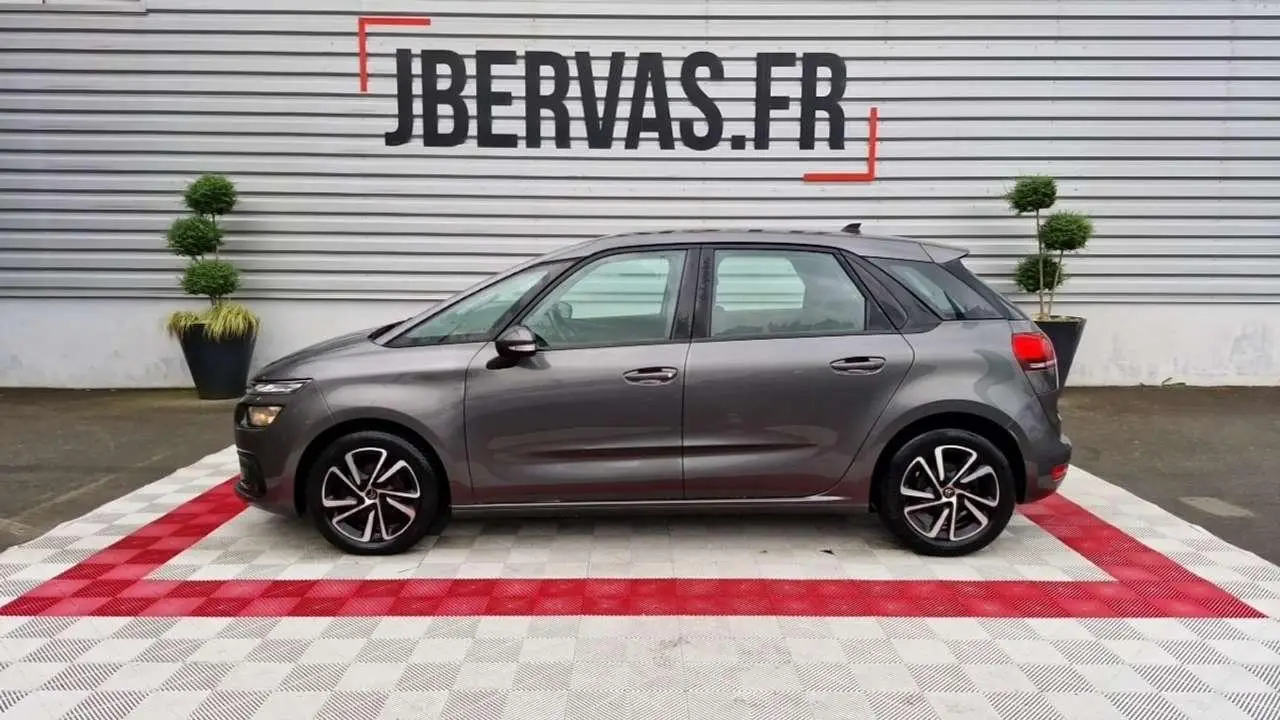 Photo 1 : Citroen C4 2020 Diesel