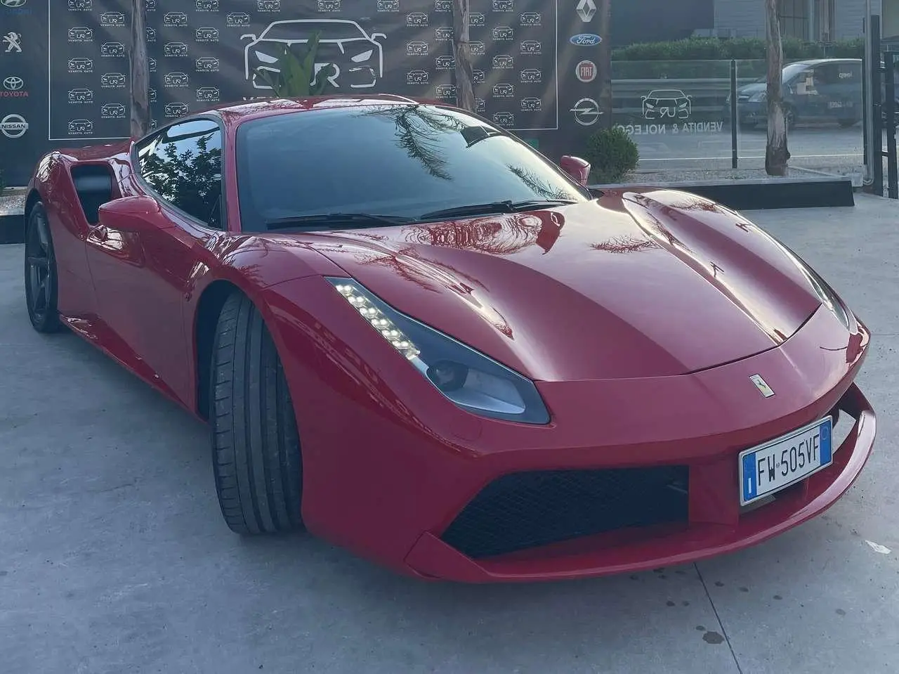 Photo 1 : Ferrari 488 2019 Petrol