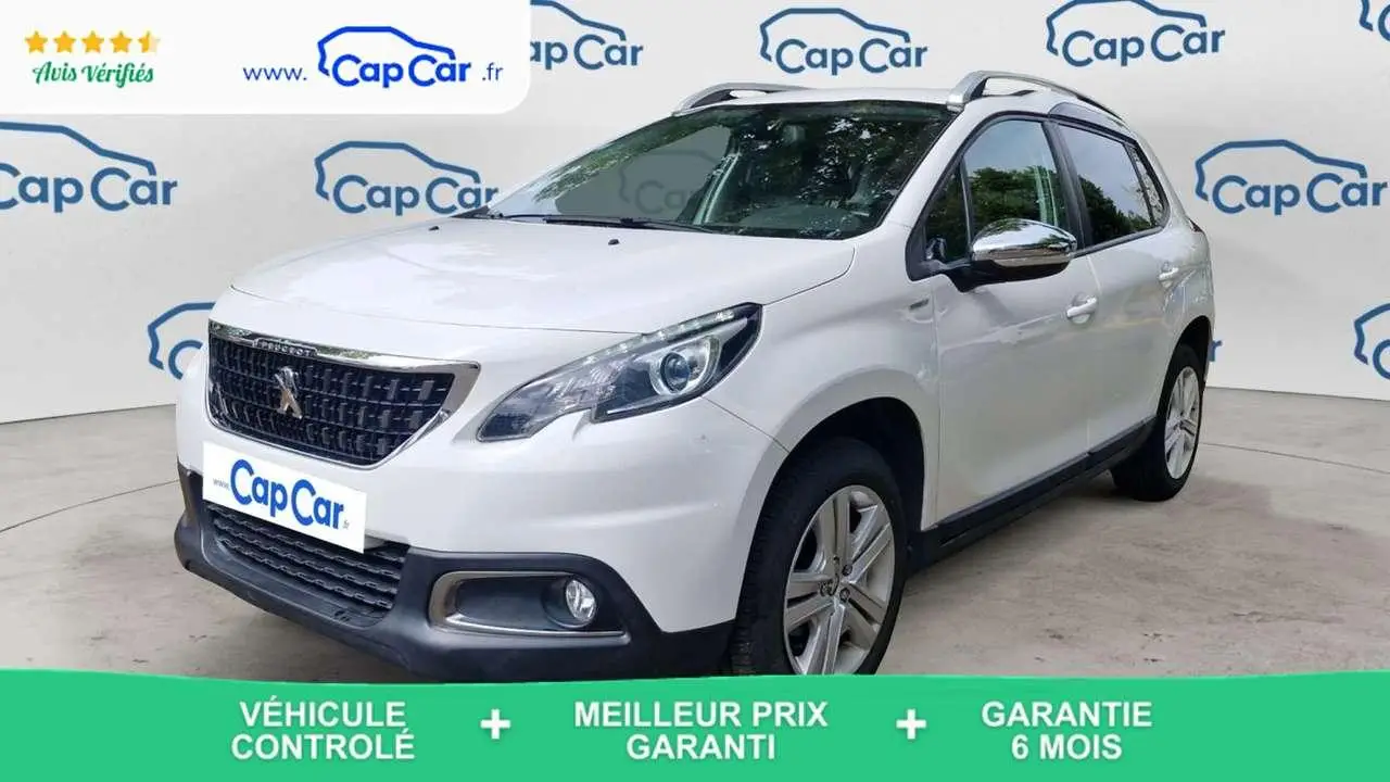 Photo 1 : Peugeot 2008 2019 Petrol