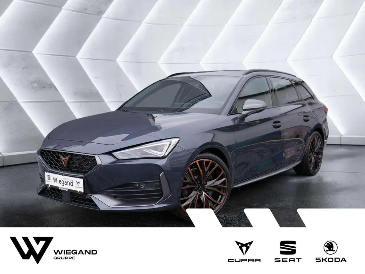 Photo 1 : Cupra Leon 2023 Petrol