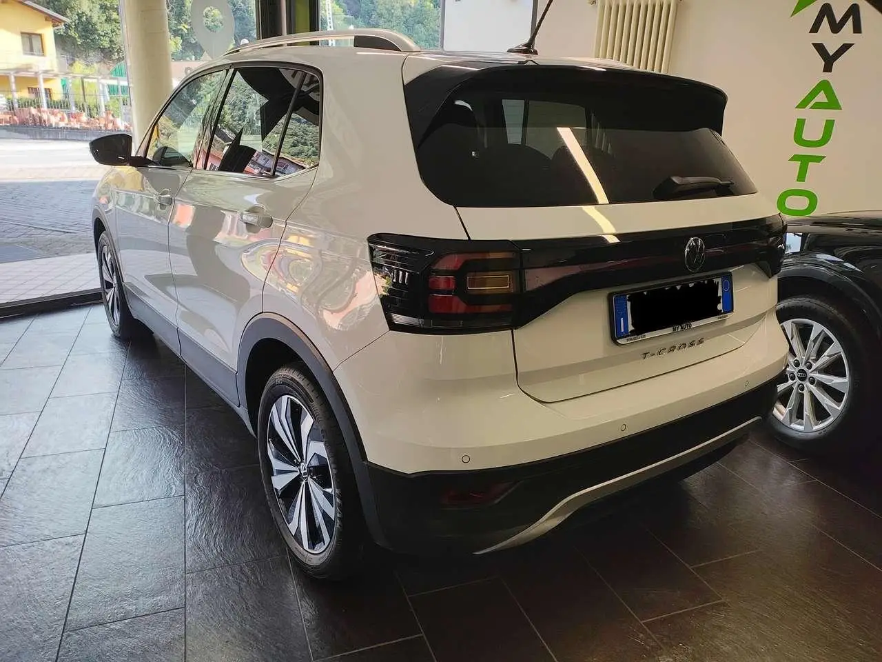 Photo 1 : Volkswagen T-cross 2021 Essence