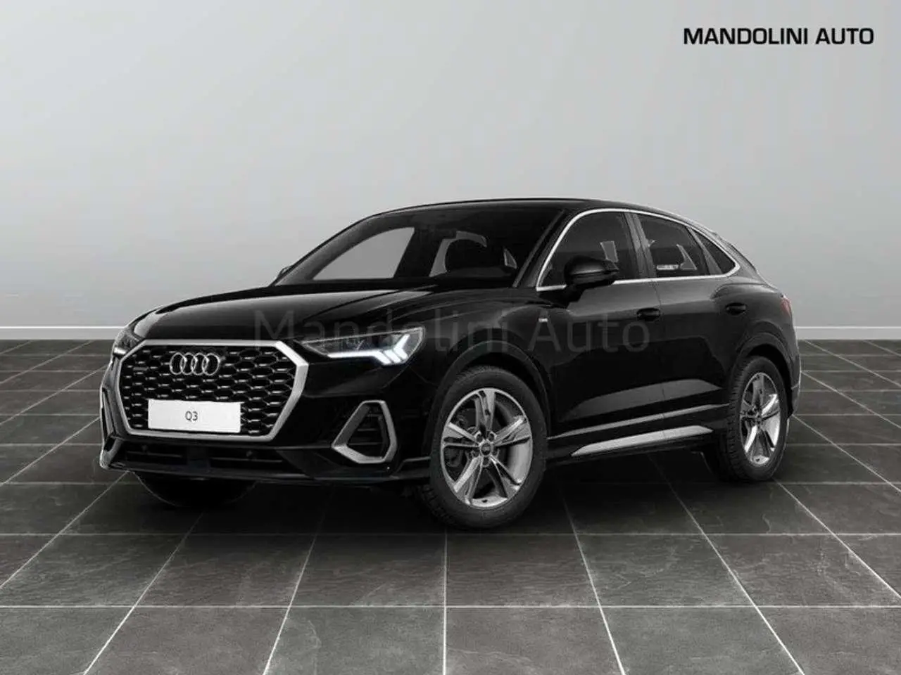 Photo 1 : Audi Q3 2024 Hybrid