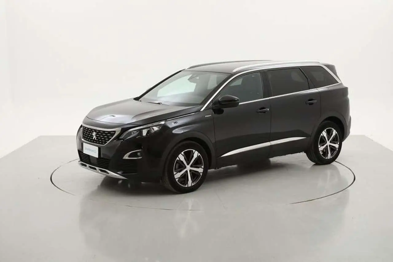 Photo 1 : Peugeot 5008 2020 Diesel