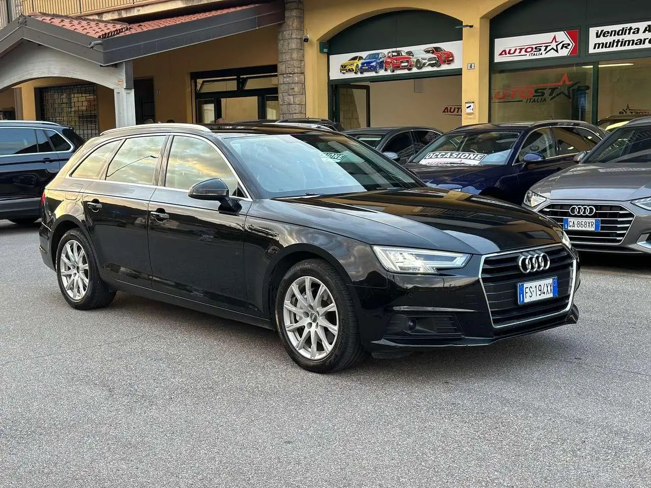 Photo 1 : Audi A4 2018 Diesel