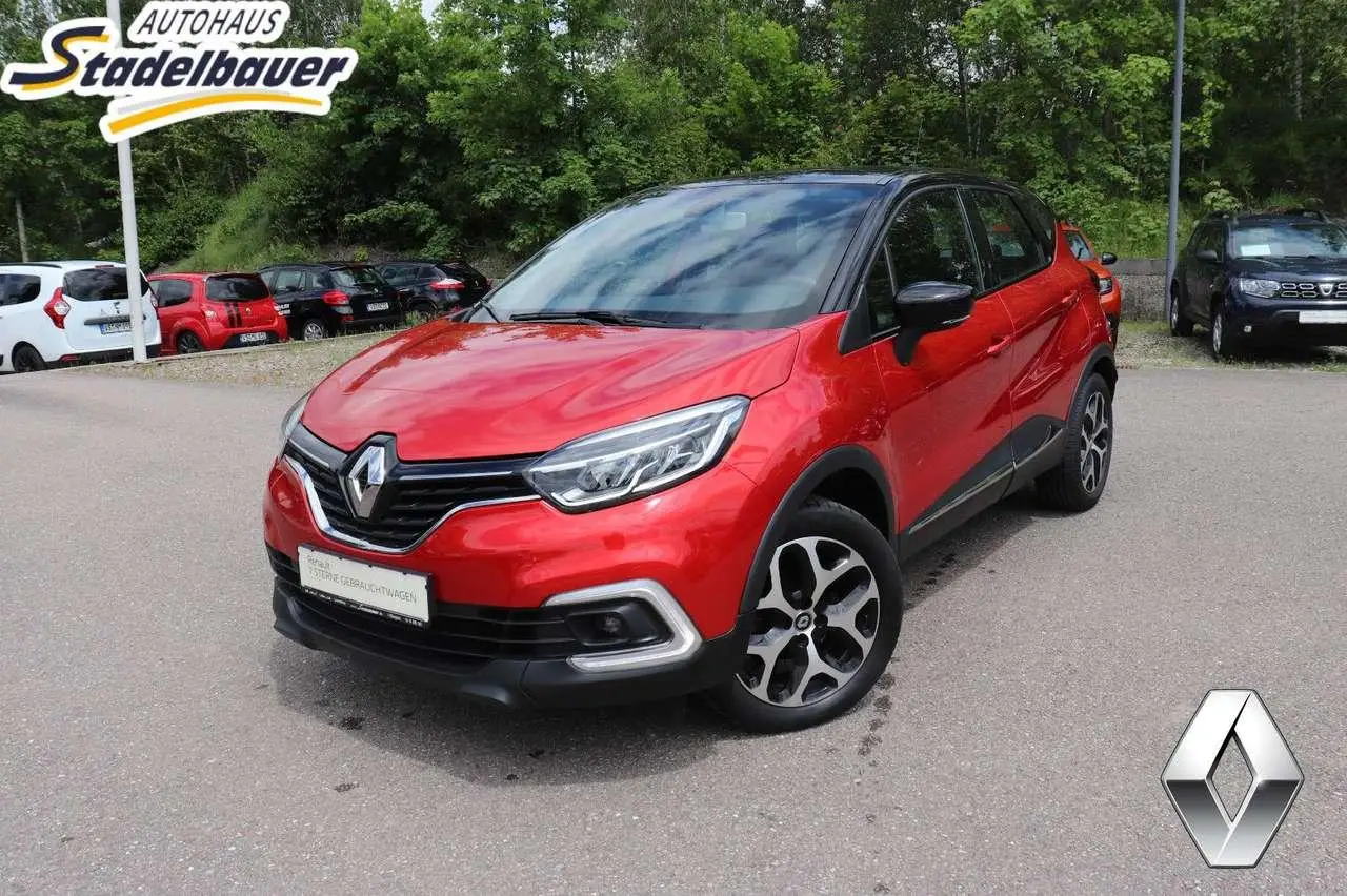 Photo 1 : Renault Captur 2019 Essence