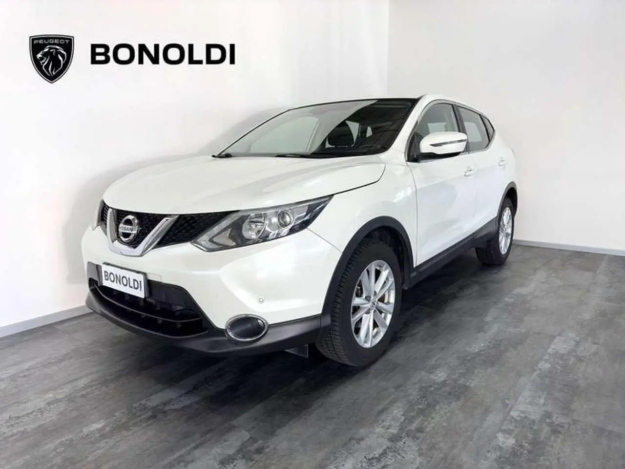 Photo 1 : Nissan Qashqai 2016 Petrol