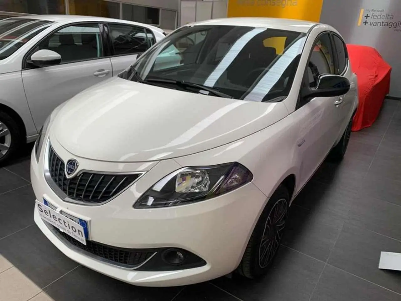 Photo 1 : Lancia Ypsilon 2021 Hybrid