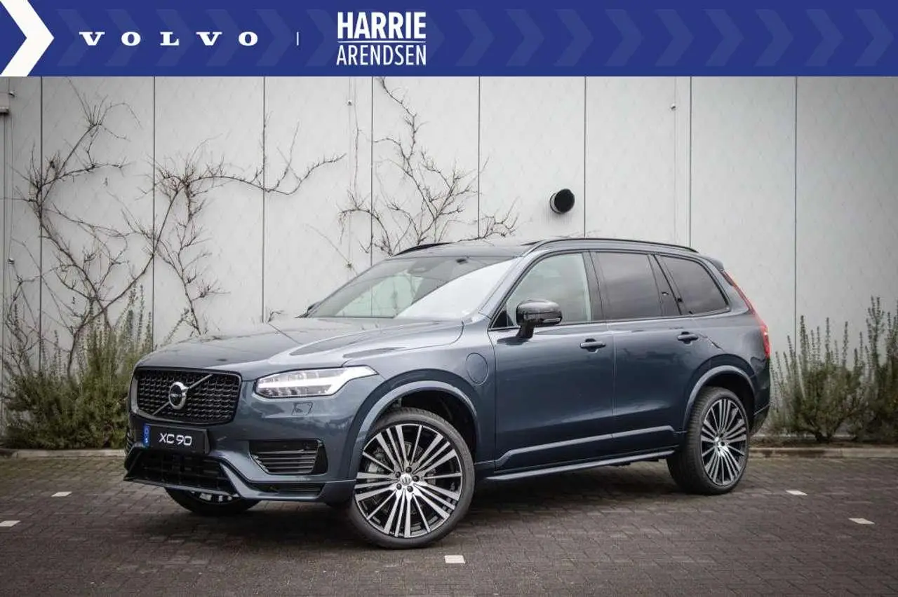 Photo 1 : Volvo Xc90 2024 Hybrid